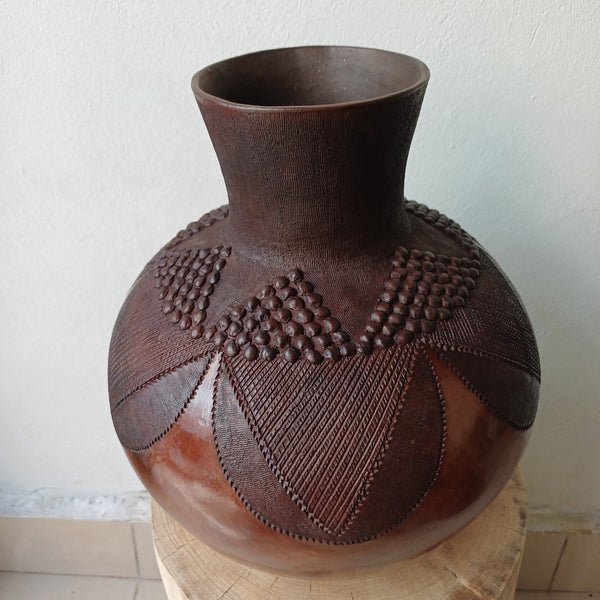Uphiso Vessel Clay Pot.