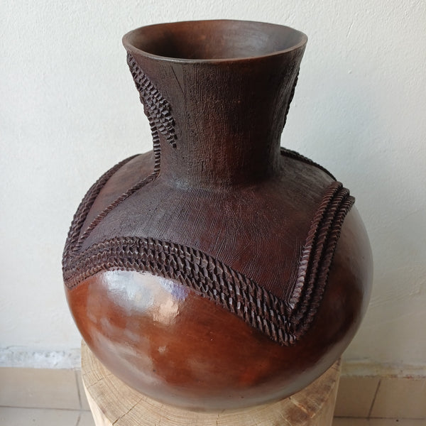 Uphiso Vessel Clay Pot.