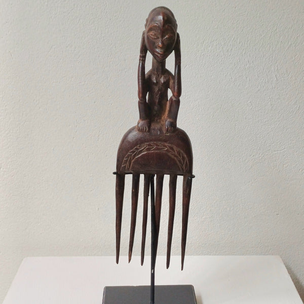 Luba Style Comb DRC.