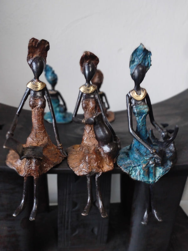 Bronze Seated Mother.