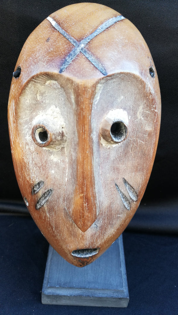 Lega Passport Mask Congo.