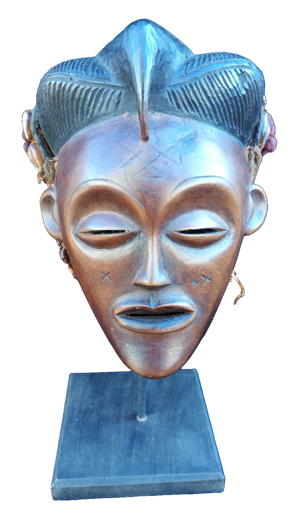 Chokwe Mwana Pwo African Mask.