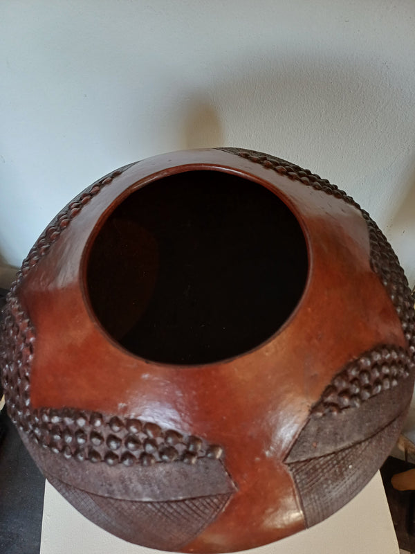 Vintage Zulu Clay Pot.