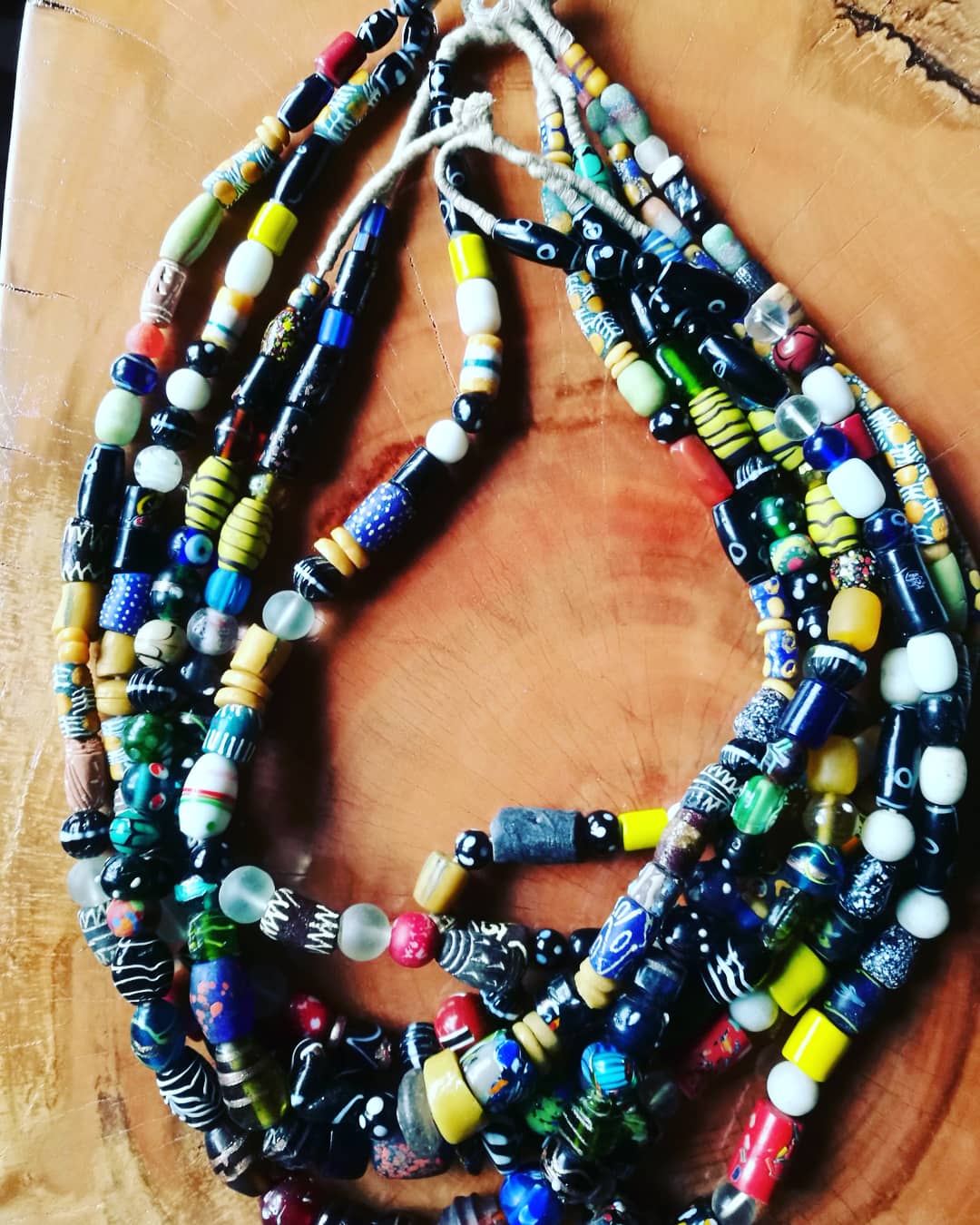 Ghanaian modern necklaces with recycled deep green glass beads (05.11.976)  - Ethnic Design - Collection Reto Zehnder